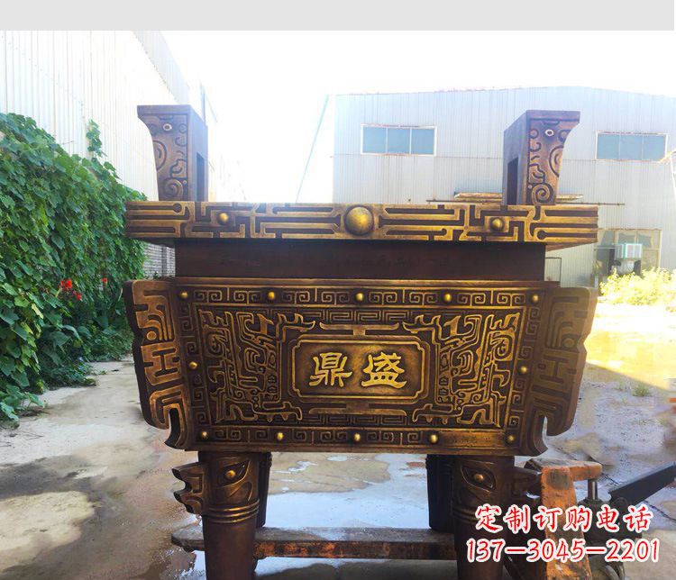 保定铜雕招财鼎盛香炉
