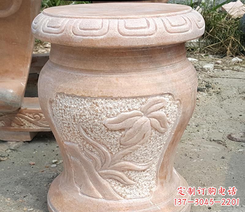 保定晚霞红景观蝴蝶石凳