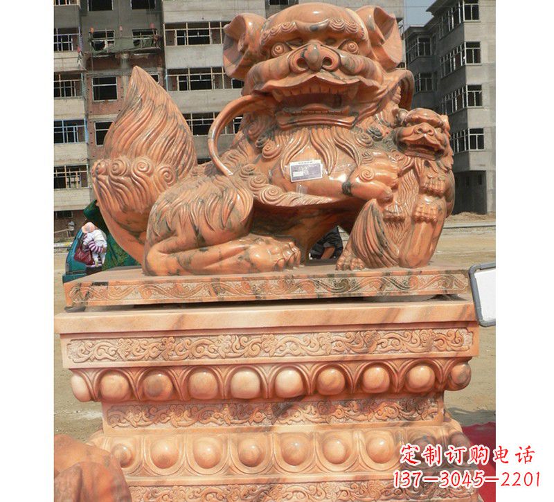 保定晚霞红南方石狮子