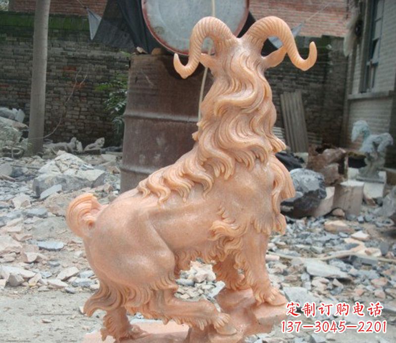 保定晚霞红山羊石雕