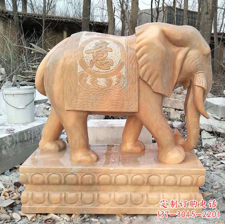 保定晚霞红石材大象雕塑