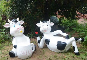 保定中领雕塑出品：生肖牛卡通雕塑