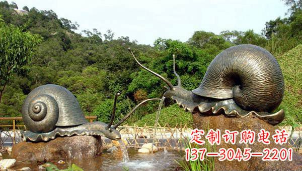 保定蜗牛公园动物铜雕