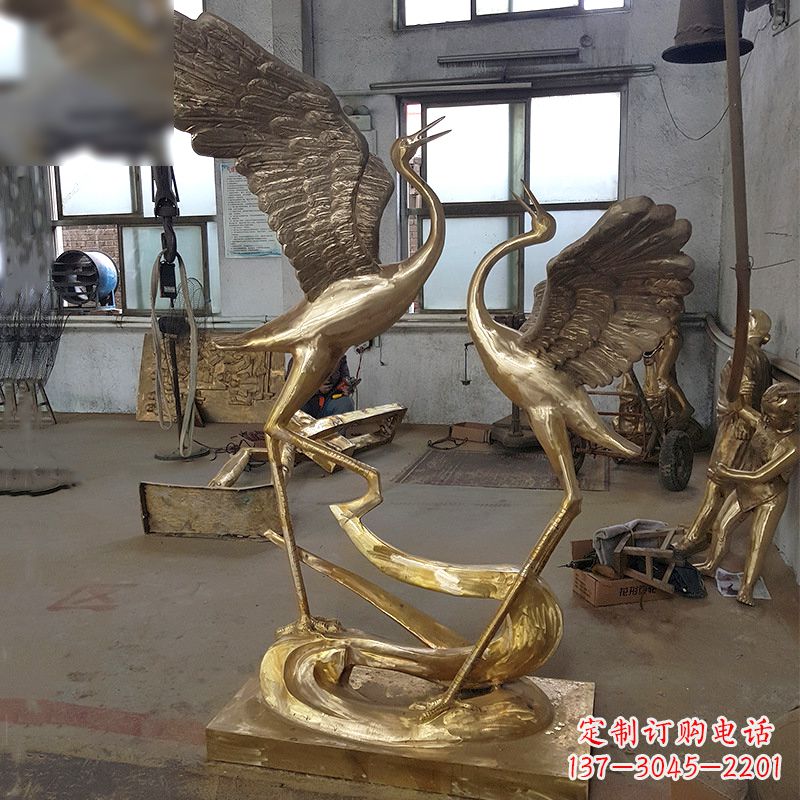 保定仙鹤铜雕景观