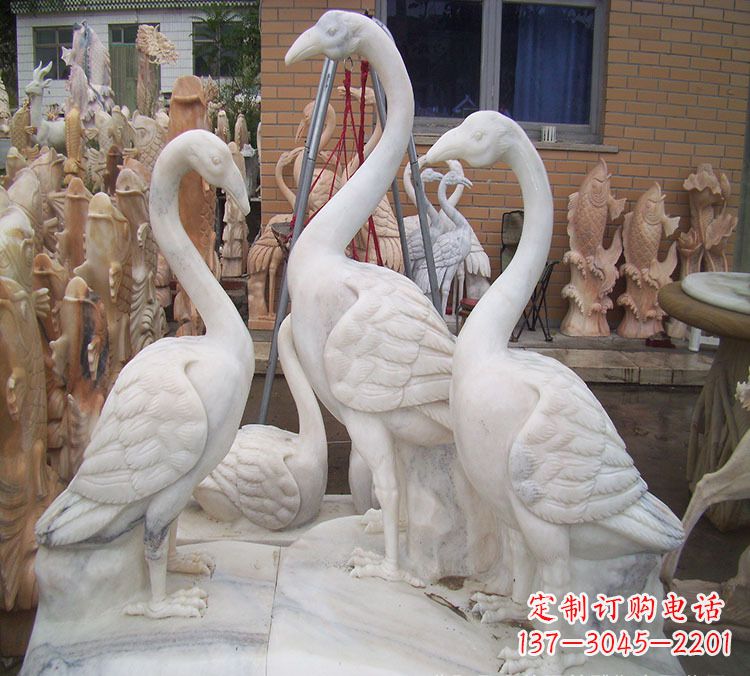 保定仙鹤衔树枝 石雕