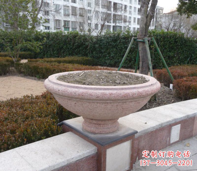 保定小区花盆石雕