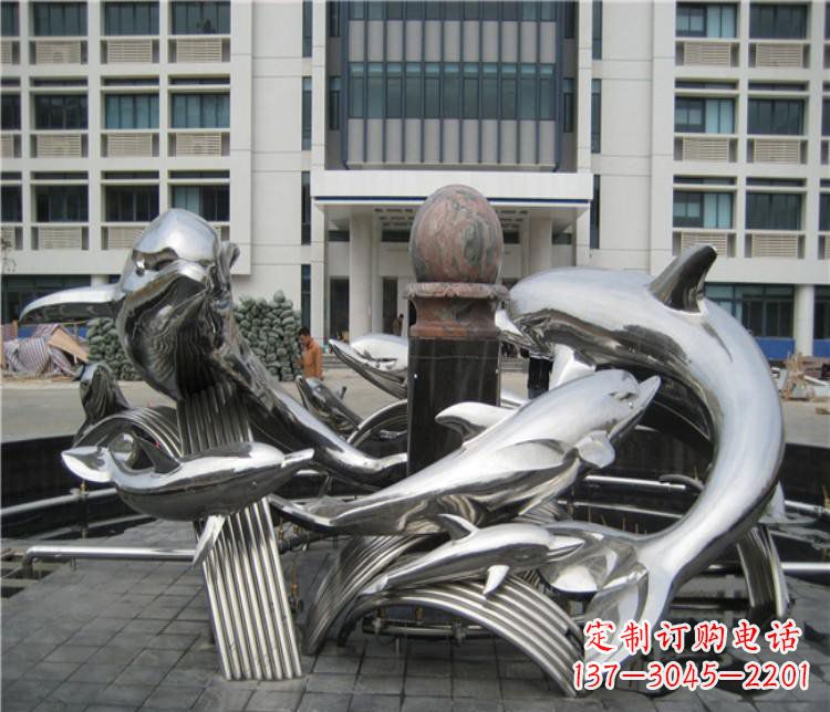 保定校园不锈钢海豚海浪雕塑