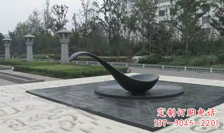 保定校园古代指南针司南铜雕