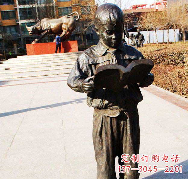 保定校园看书的小学生人物铜雕