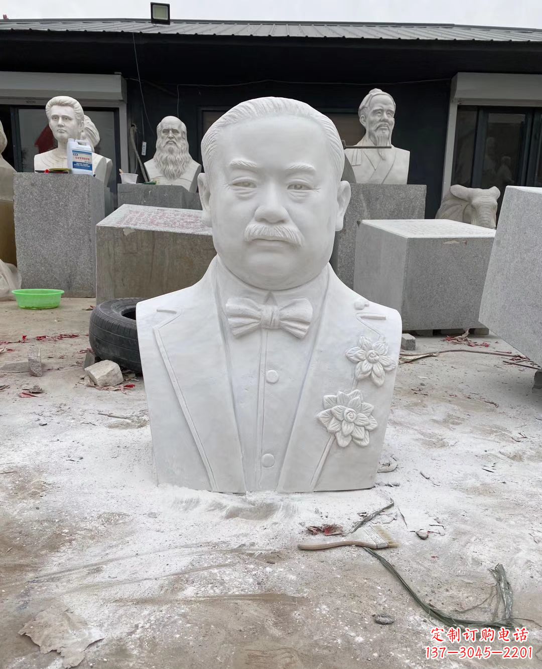 保定校园名人詹天佑头像石雕