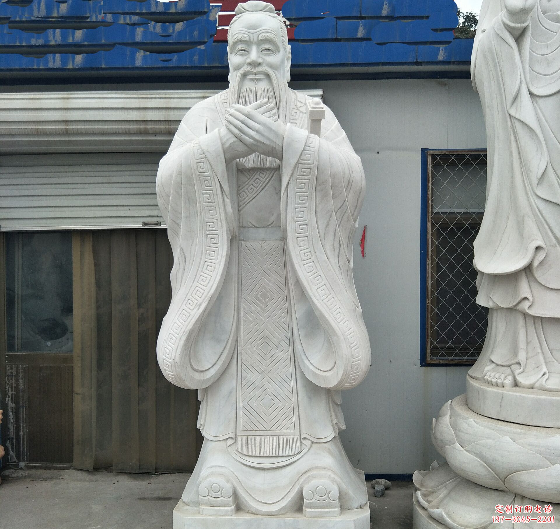 保定学校礼仪孔子石雕