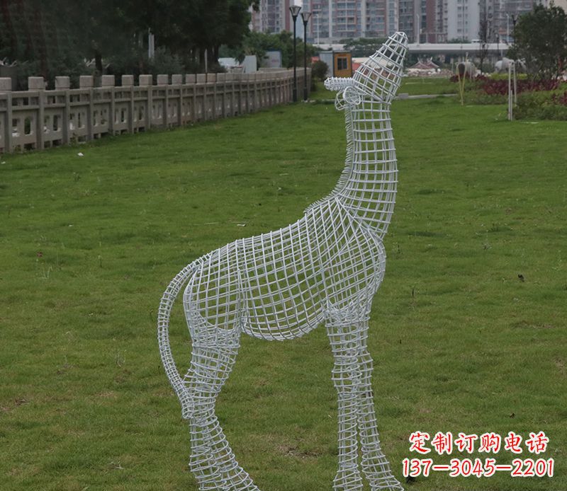 保定园林镂空仰头麋鹿不锈钢雕塑