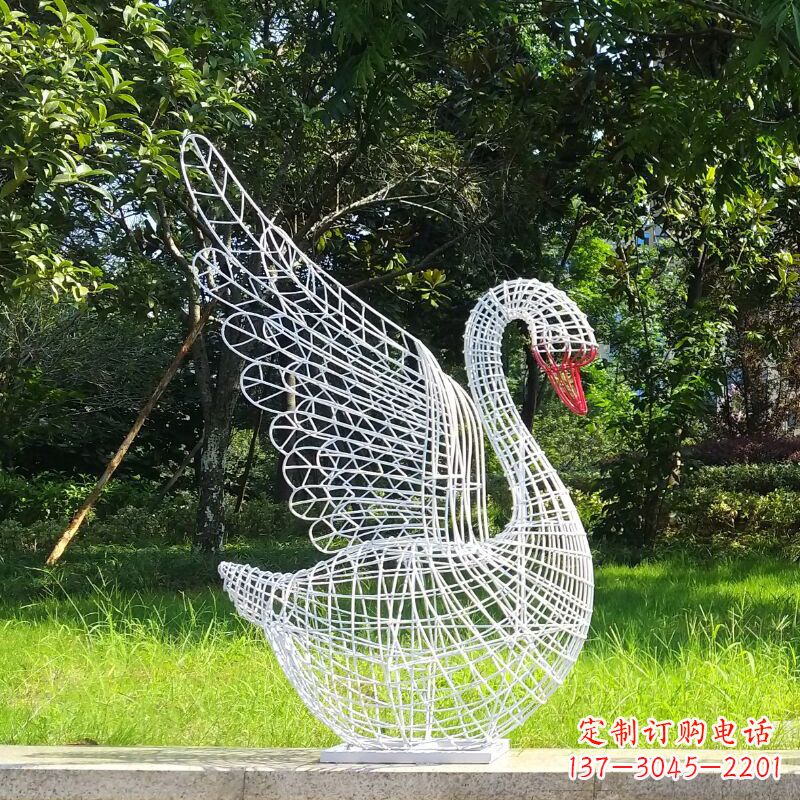 保定展翅款网格天鹅雕塑(嘴部为实体)