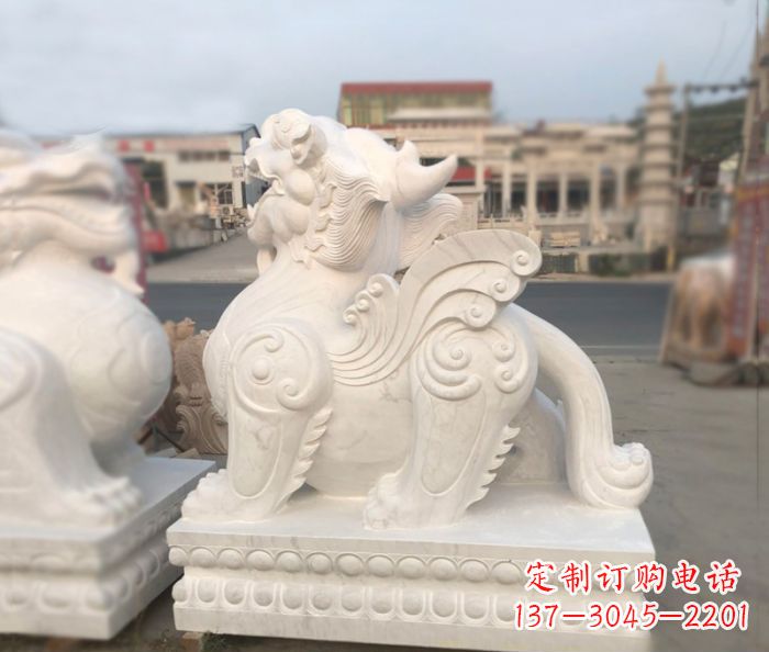 保定招财进宝立式貔貅门口石雕 (2)