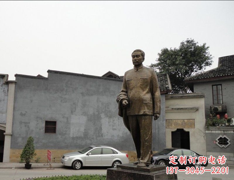 保定周恩来广场伟人铜雕