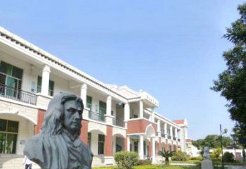 保定校园名人牛顿石雕头像