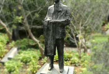 保定徐悲鸿雕塑著名奔马画家公园铜雕像