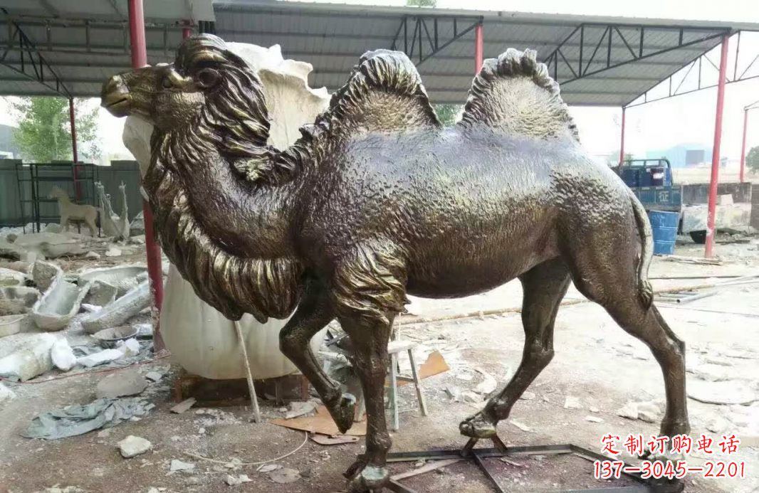 保定铸铜骆驼雕塑 (2)