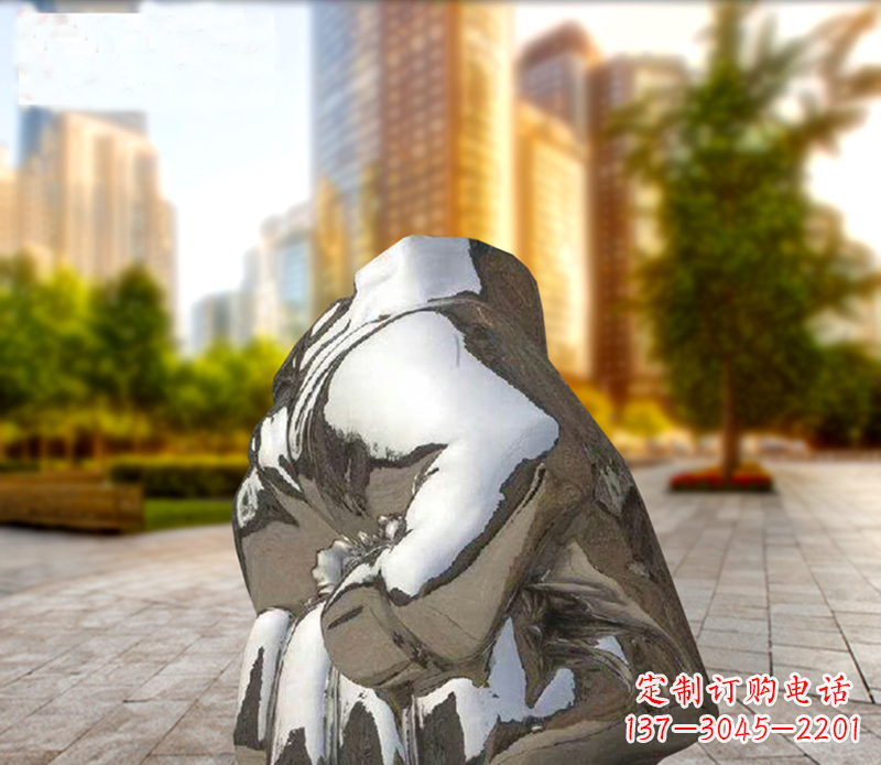 保定广场不锈钢拳头景观雕塑