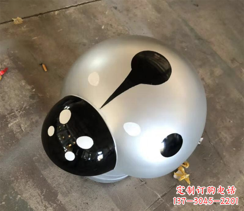 保定瓢虫雕塑不锈钢