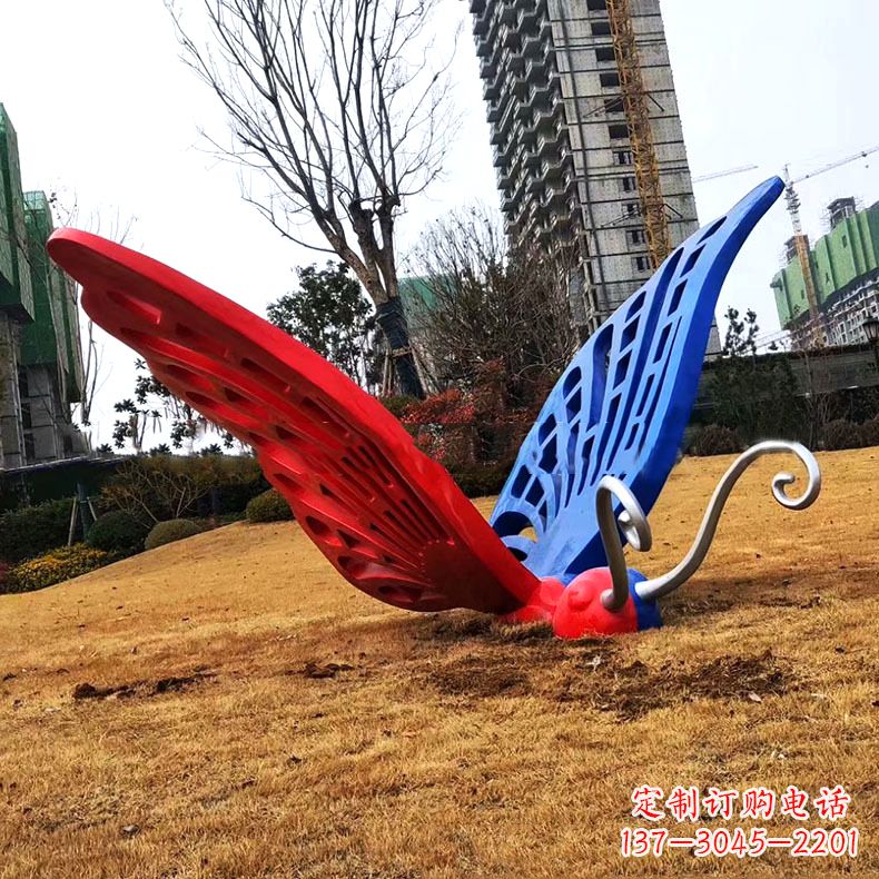 保定蝴蝶雕塑-不锈钢彩绘门口蝴蝶雕塑